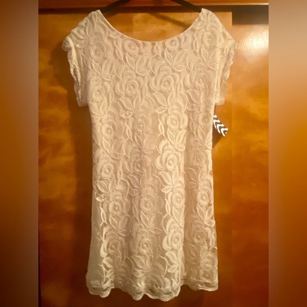 Beautiful ivory lace womens dress with lining and scoop back